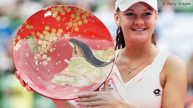 Agnieszka with Japan Plate Trophy