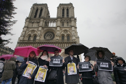 Mourners at Notre Dame Paris