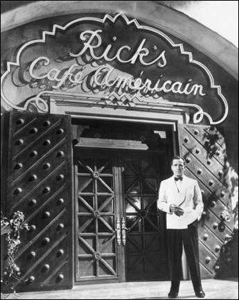 Rick in front of Cafe