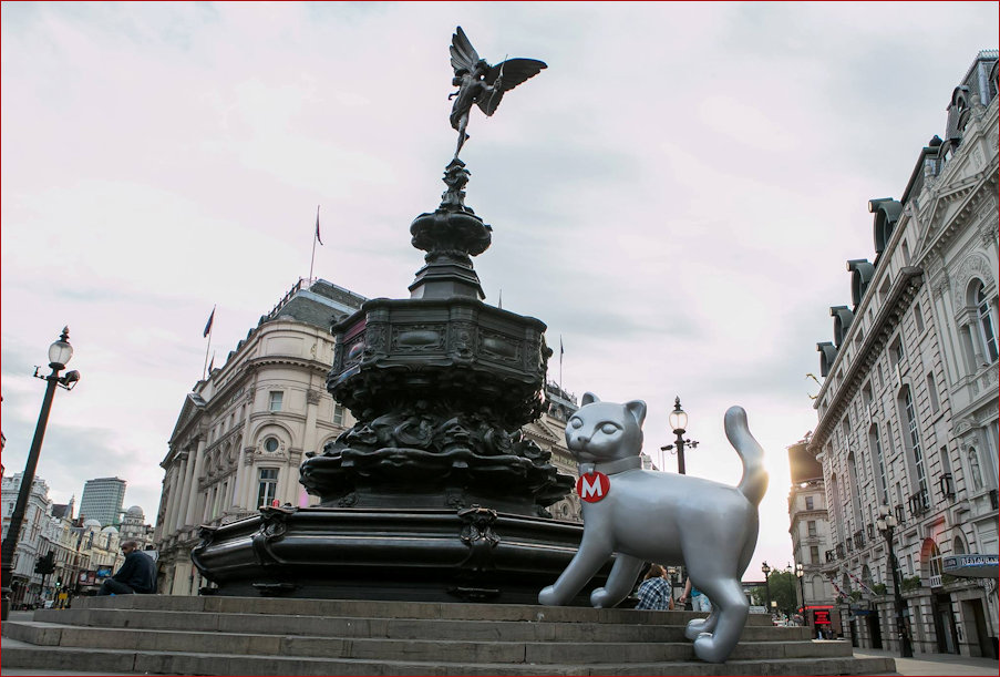 Monopoly Cat at Picadilly