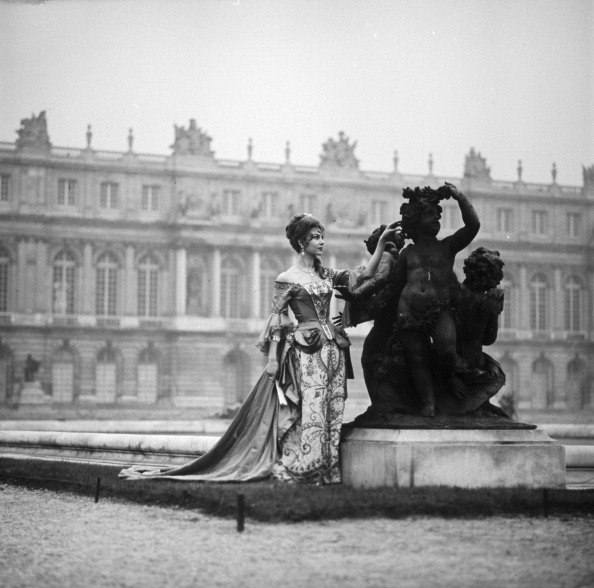MM Versailles Fountain Publicity Shot