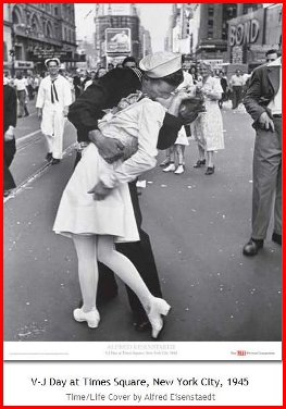 VJ Day 1945 Kiss