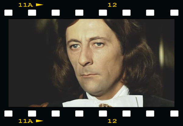 Jean Rochefort as Desgrez