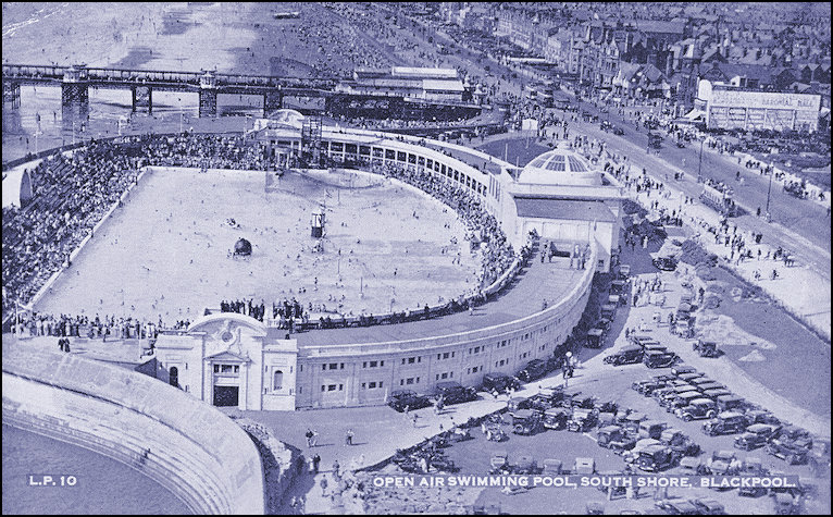 Aerial view of the Blackpool Open Air Swimming Pool