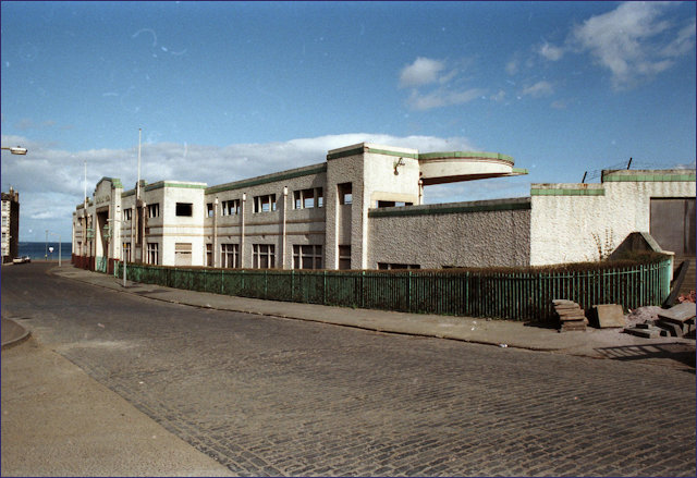 Entrance from the road in 1987