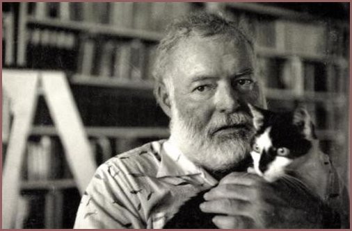 Ernest Hemingway and cat
