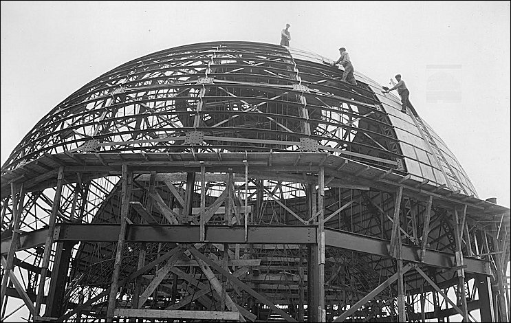 Construction of the Adler Planetarium Dome