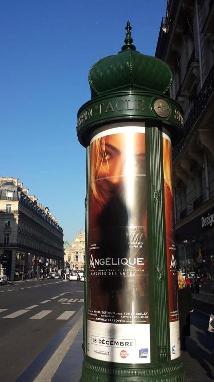 Advertising Post Paris near the Opera